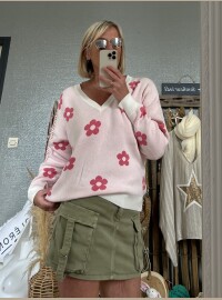 Pull Flowers rose