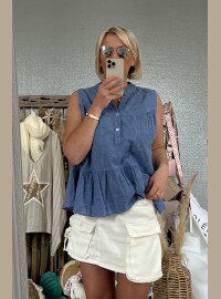 Top broderie bleu jean
