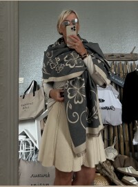 Châle écharpe noire beige