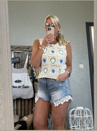 Top crochet beige bleu