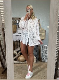 Chemise dentelle blanche oversize