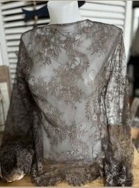 Top dentelle taupe