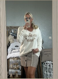 Pull la vie en rose écru