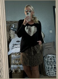 Pull fil love léopard noir