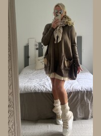 Pull 2 poches cœurs strass T44/50