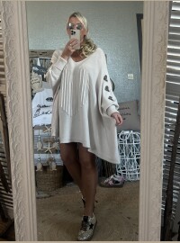 Pull cœurs strass T44/50 beige clair