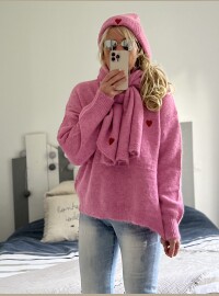 Ensemble pull bonnet écharpe rose