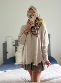 Pull oversize frangé beige