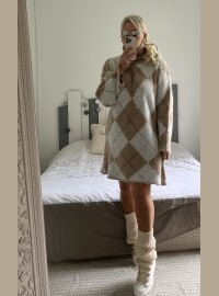 Robe losanges col roulé