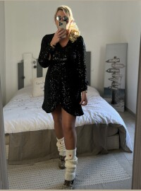 Robe sequins noir