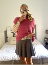 Ensemble pull top rose