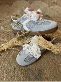 Basket CDS bleu dentelle