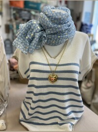 Pull fin marinière bleu clair