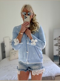 Gilet cœurs noeuds bleu