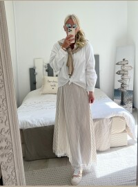 Jupe rayée dentelle beige