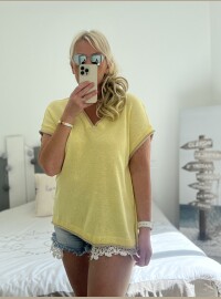 Pull fin jaune lurex