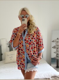 Chemise rayée fleurie