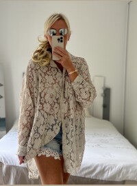 Chemise dentelle beige oversize