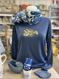 Pull fin homard bleu