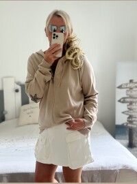 Gilet capuche star sable